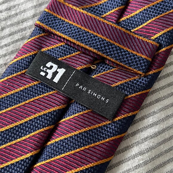 Simons Red Blue Gold Neck Tie 100% Silk - Picture 3 of 5